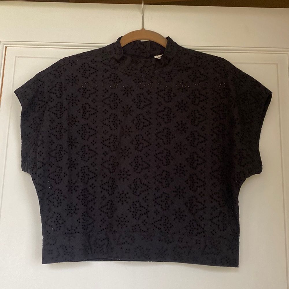 NEW Without Tag Cotton Mock Neck Eyelet Top By Mirth